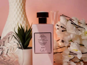 Malikat al Arab Rose by Manasik