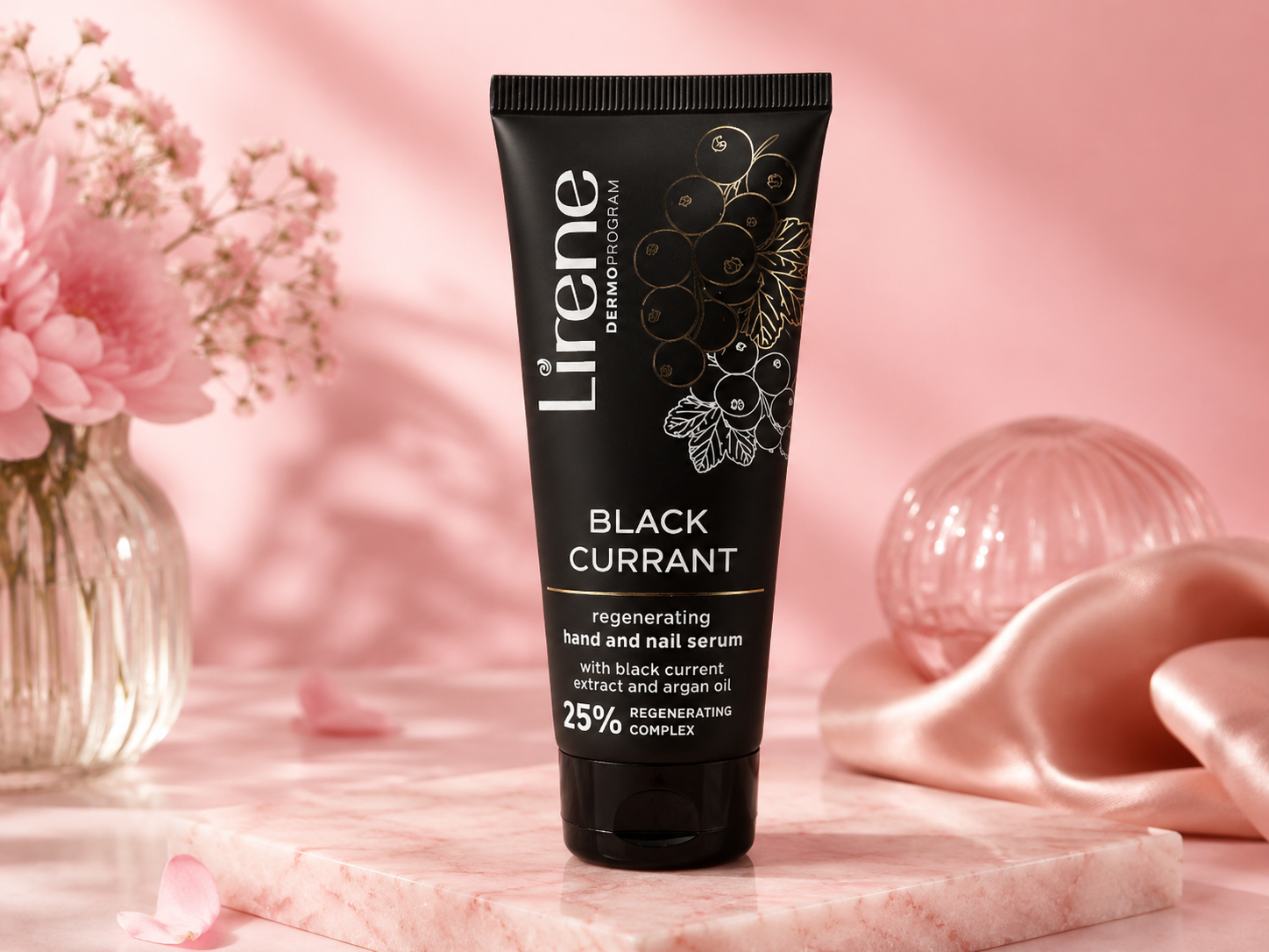 Lirene DermoProgram Black Currant – Regenerujące serum do rąk i paznokci